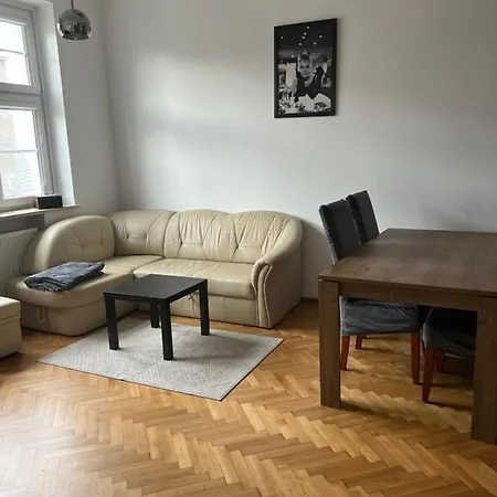 Centrum Ii Apartment *